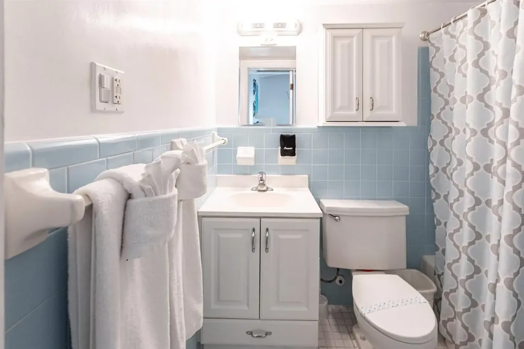 6006 Midnight Pass Road Sarasota FL 34242