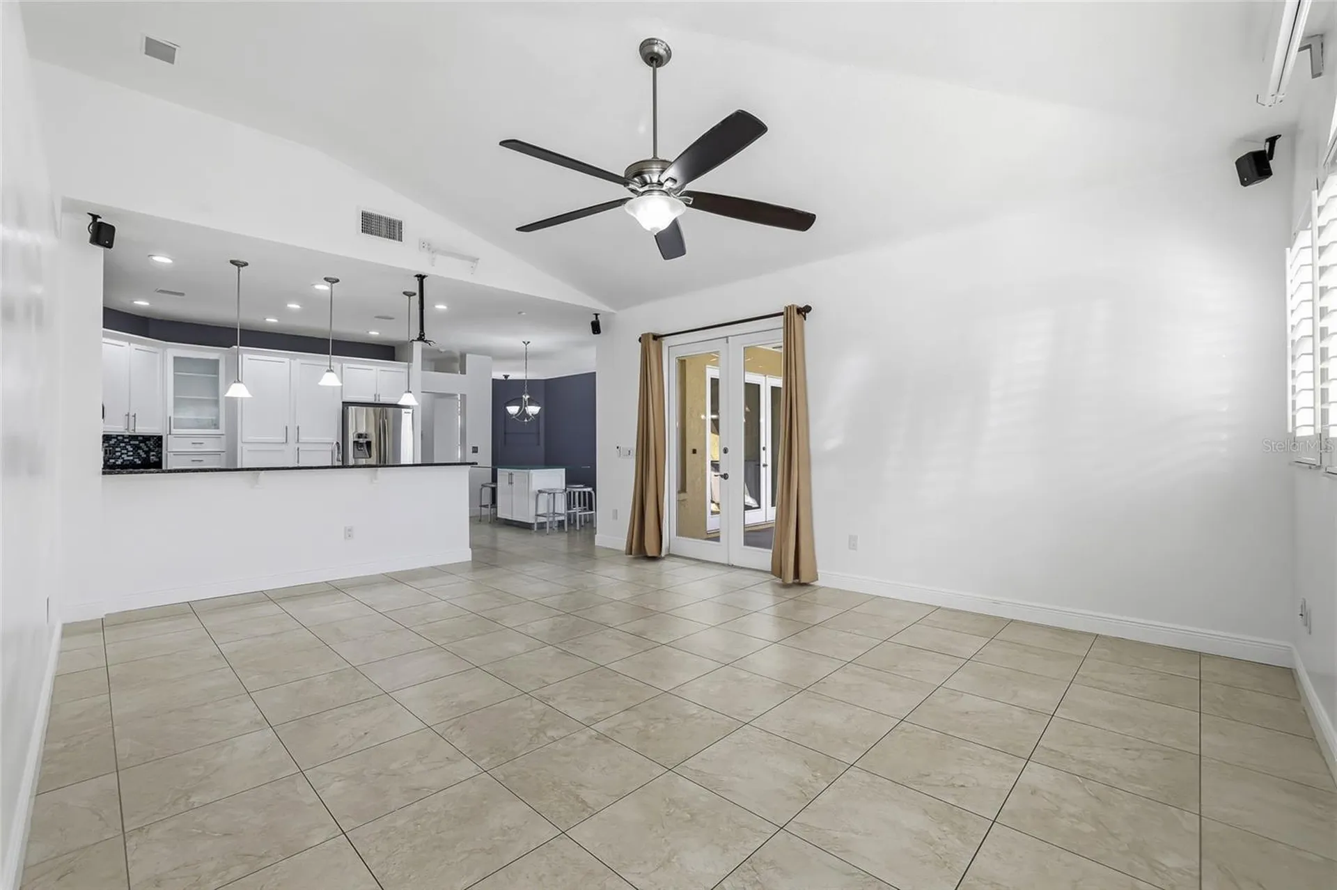 1512 Crooked Stick Drive Valrico FL 33596