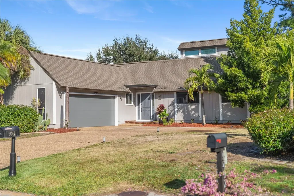 5482 Beneva Woods Circle Sarasota FL 34233