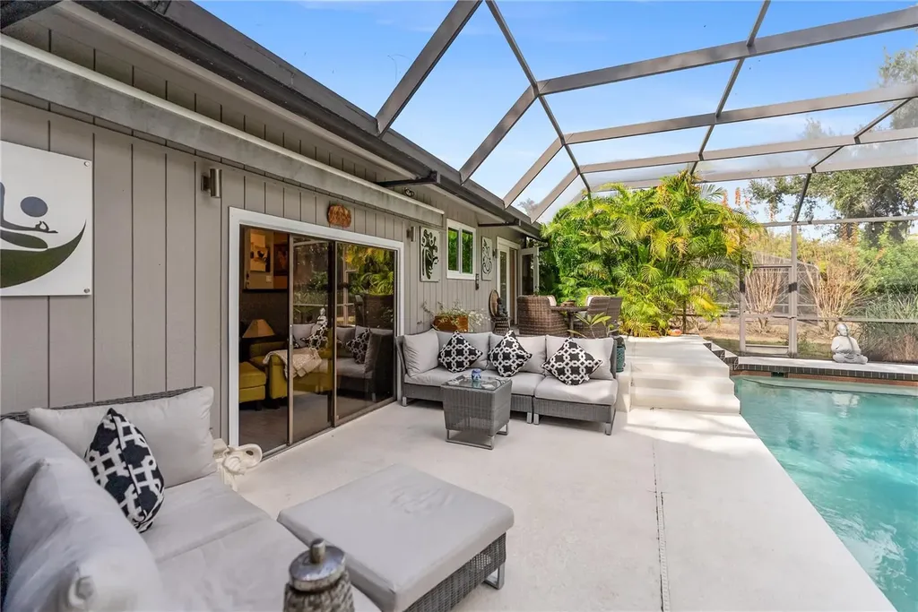 5482 Beneva Woods Circle Sarasota FL 34233