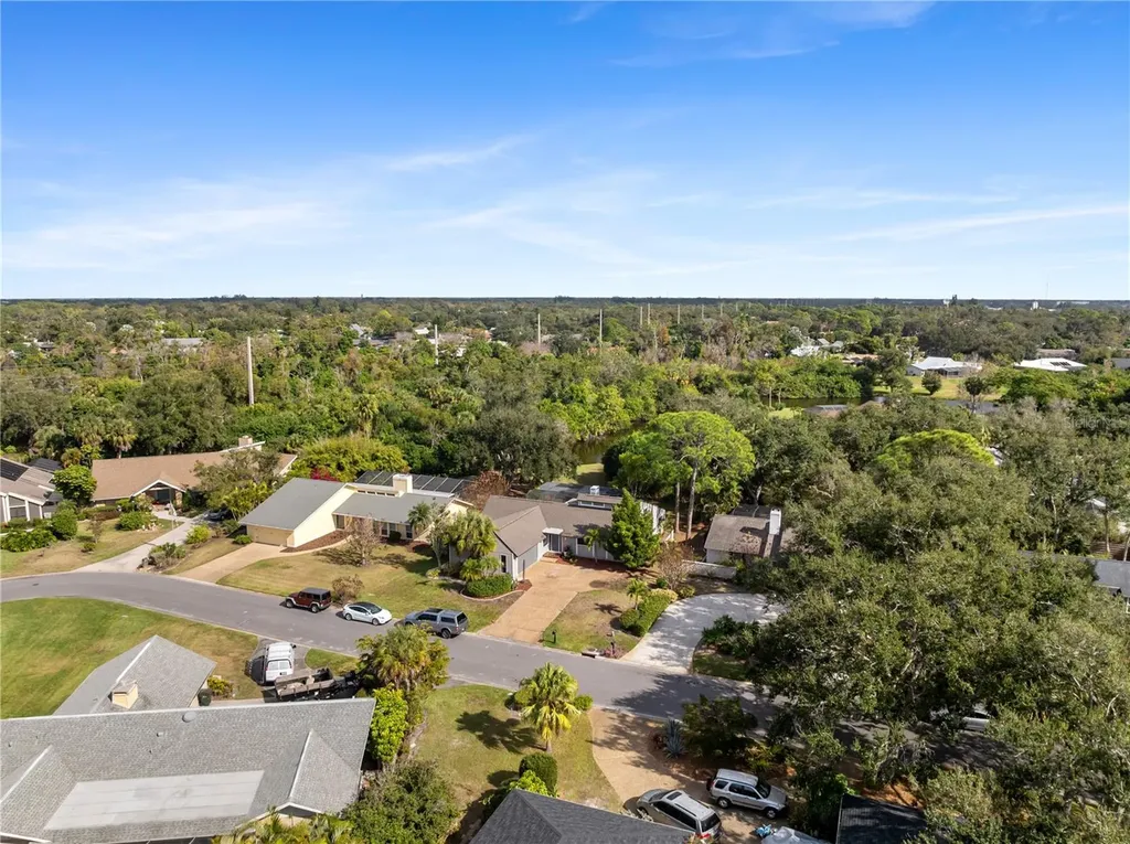 5482 Beneva Woods Circle Sarasota FL 34233