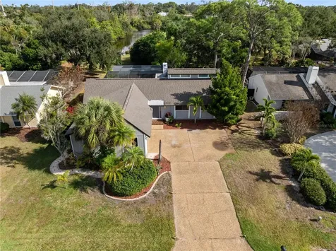 5482 Beneva Woods Circle Sarasota FL 34233