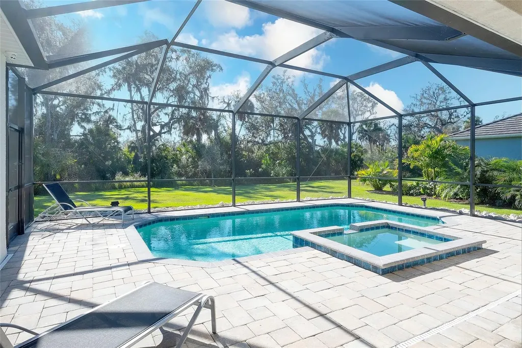 15915 42nd Glen E Parrish FL 34219