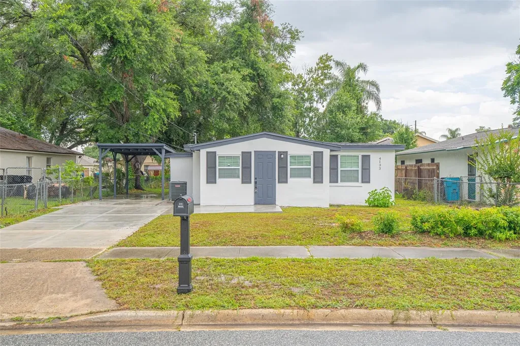 4133 Cepeda Street Orlando FL 32811
