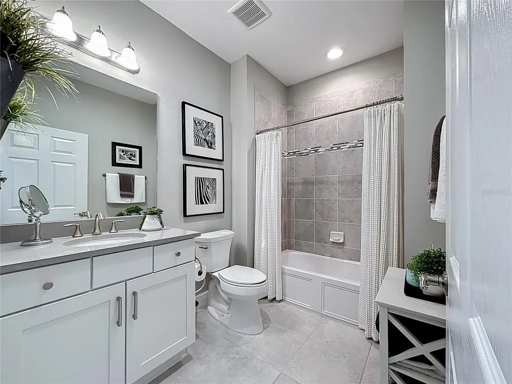 202 Bella Vista Terrace North Venice FL 34275