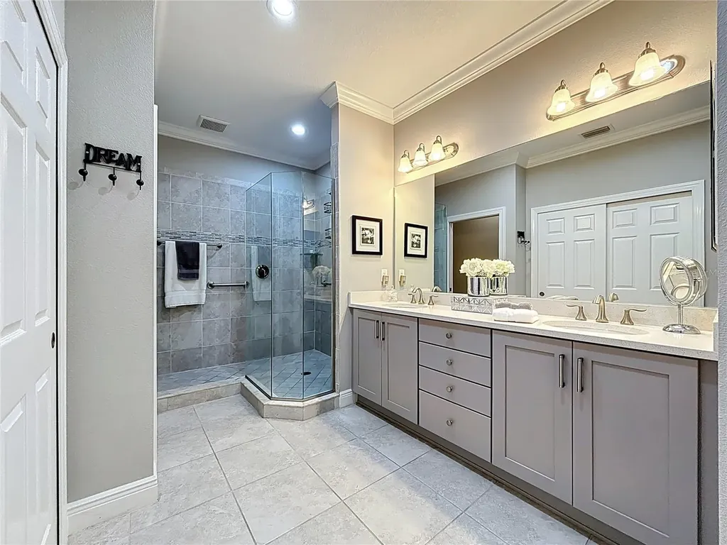 202 Bella Vista Terrace North Venice FL 34275