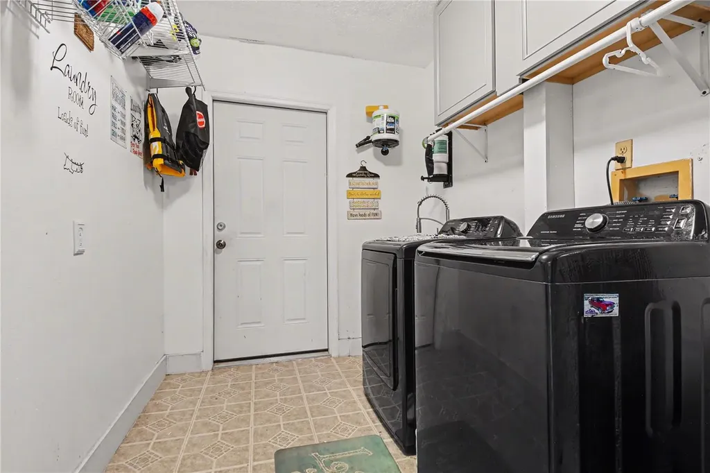 18 Weston Road Leesburg FL 34748