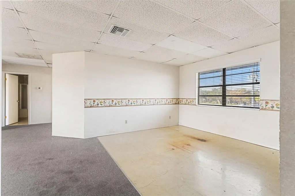 1108 Commercial Way Spring Hill FL 34606