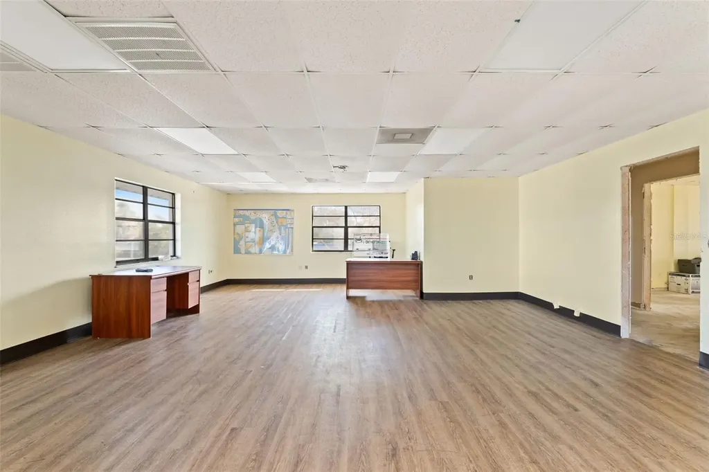 1108 Commercial Way Spring Hill FL 34606