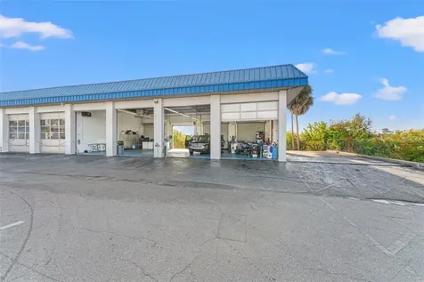1108 Commercial Way Spring Hill FL 34606