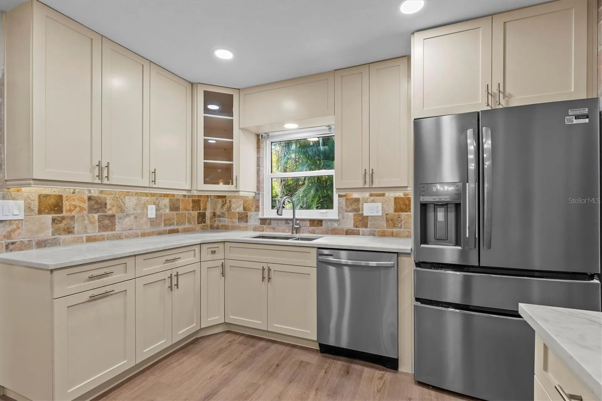 810 S West Shore Boulevard Tampa FL 33609