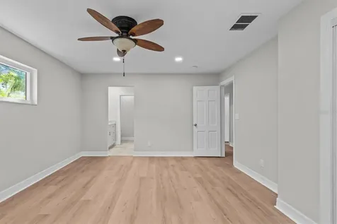 810 S West Shore Boulevard Tampa FL 33609