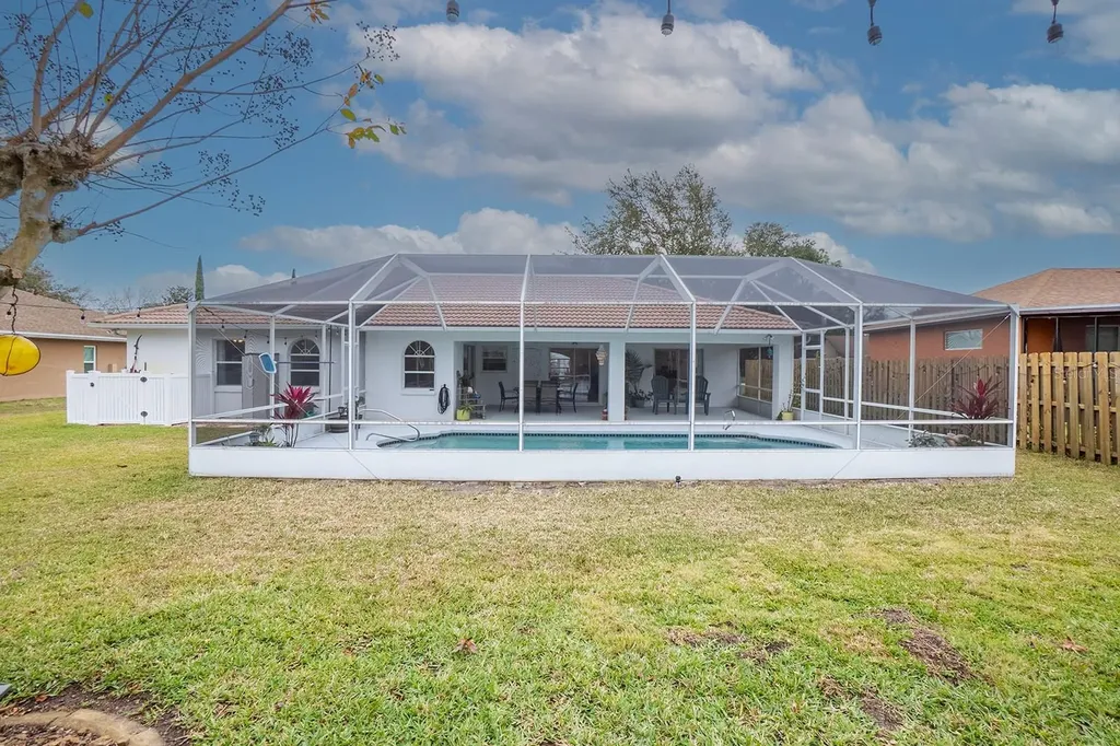 18 Westrock Lane Palm Coast FL 32164