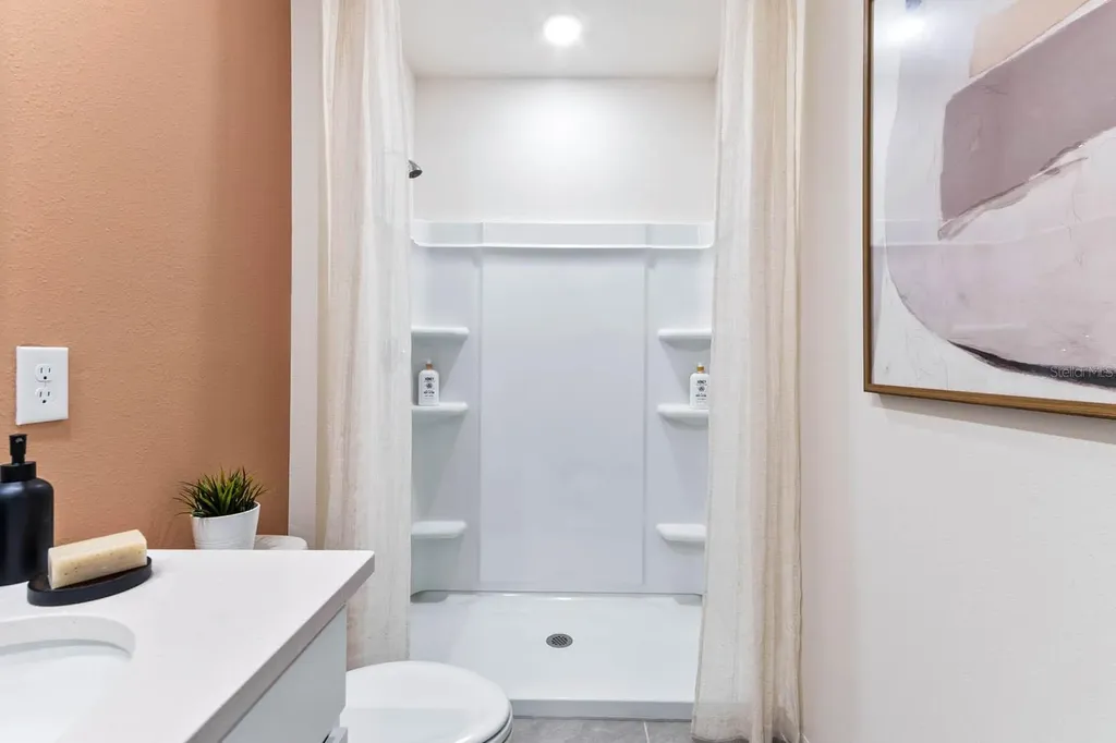 2959 Canary Avenue Davenport FL 33837