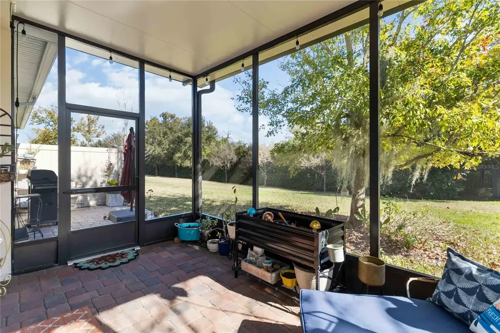 2463 Datura Loop St Cloud FL 34772