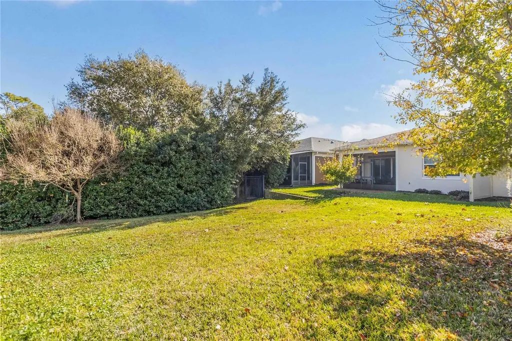 2463 Datura Loop St Cloud FL 34772