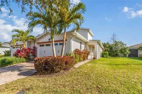 2463 Datura Loop St Cloud FL 34772