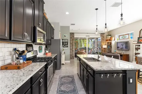 2463 Datura Loop St Cloud FL 34772