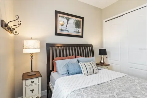 2463 Datura Loop St Cloud FL 34772