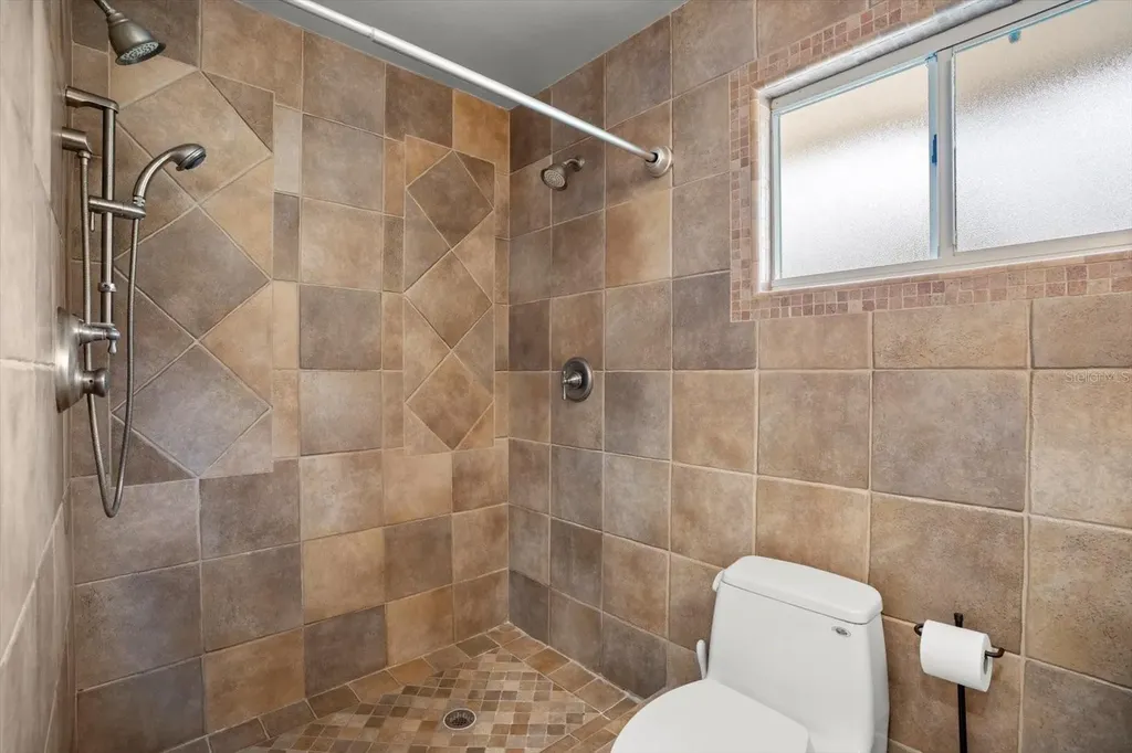 104 Valencia Loop Altamonte Springs FL 32714