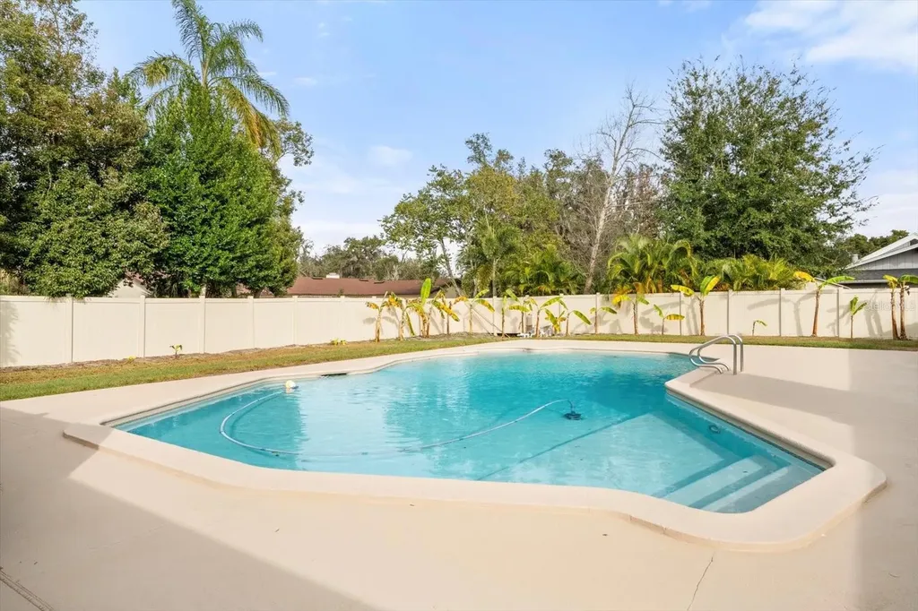 104 Valencia Loop Altamonte Springs FL 32714