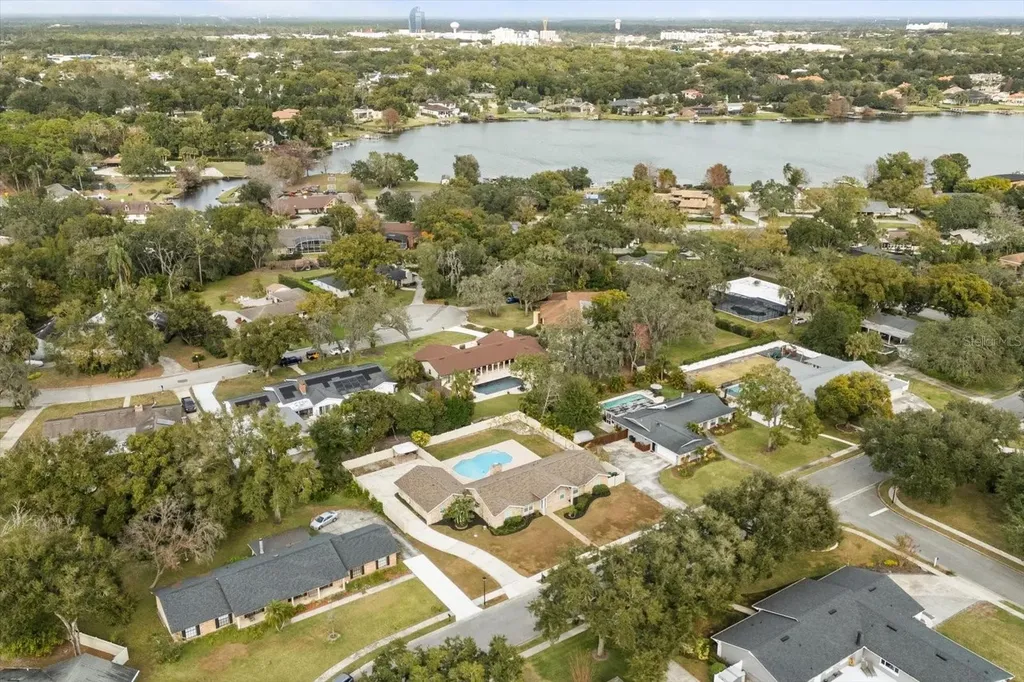 104 Valencia Loop Altamonte Springs FL 32714