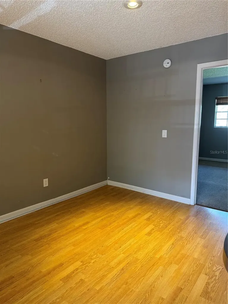 4506 S Oak Drive Tampa FL 33611