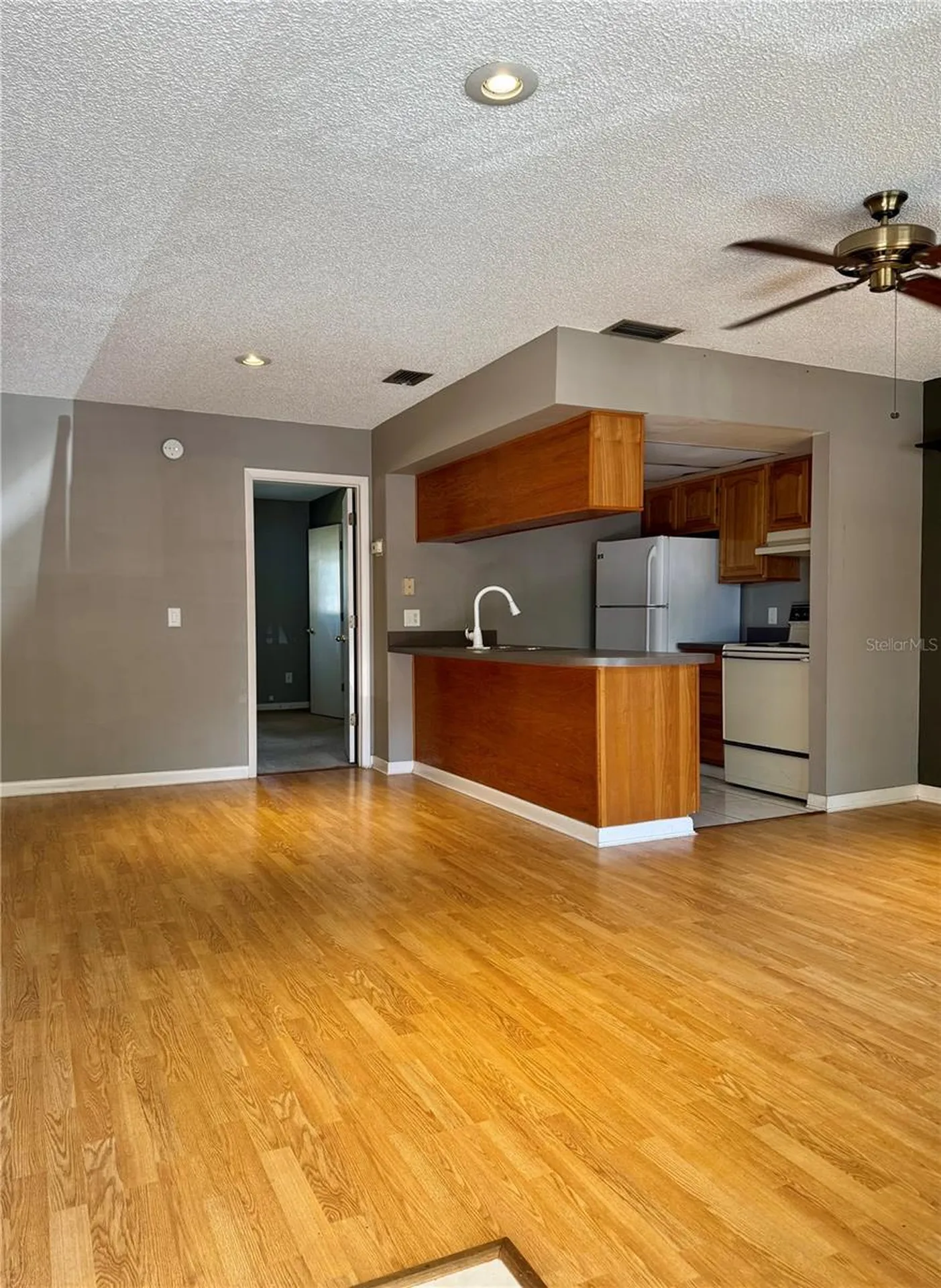 4506 S Oak Drive Tampa FL 33611