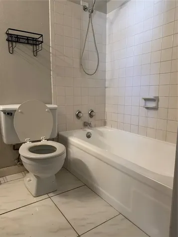 4506 S Oak Drive Tampa FL 33611