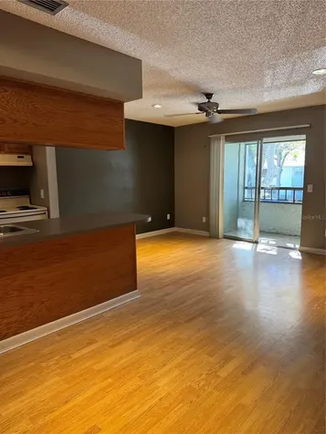 4506 S Oak Drive Tampa FL 33611