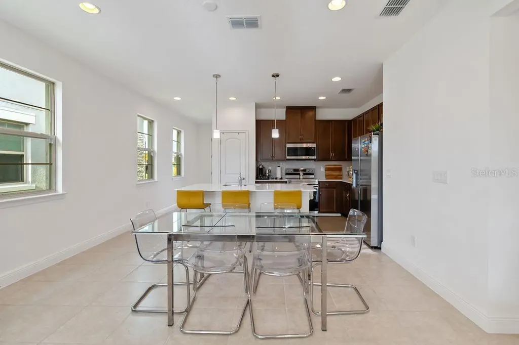 3212 Oxbow Court Harmony FL 34773