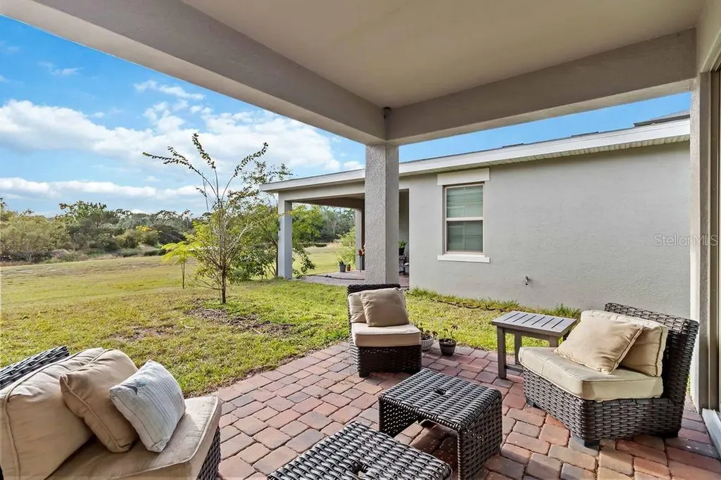 3212 Oxbow Court Harmony FL 34773