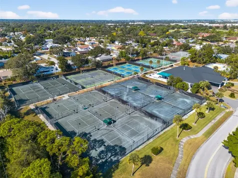 7917 Bayou Club Boulevard Seminole FL 33777