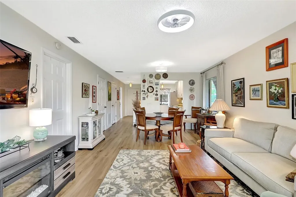4646 Longwater Chase Sarasota FL 34235