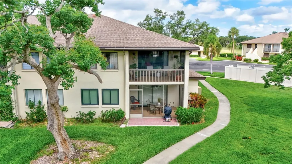 4646 Longwater Chase Sarasota FL 34235