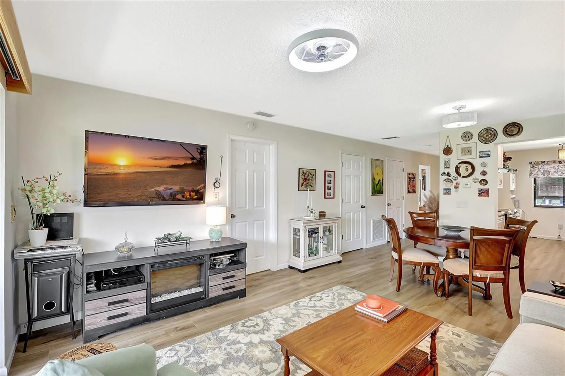 4646 Longwater Chase Sarasota FL 34235