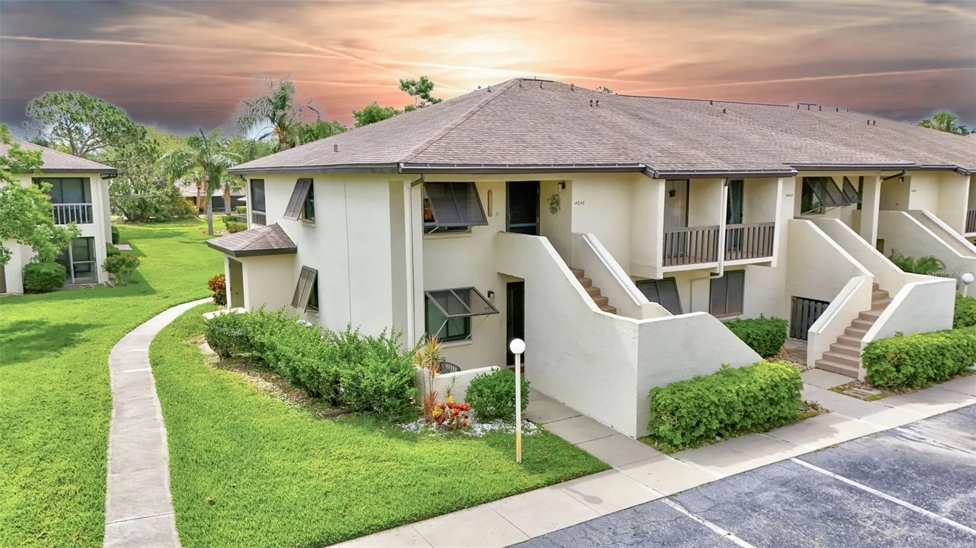 4646 Longwater Chase Sarasota FL 34235
