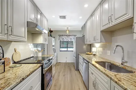 4646 Longwater Chase Sarasota FL 34235