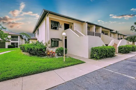 4646 Longwater Chase Sarasota FL 34235