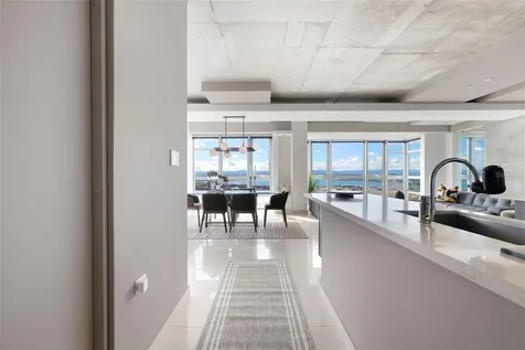 404 De La Constitución Avenue San Juan PR 00901