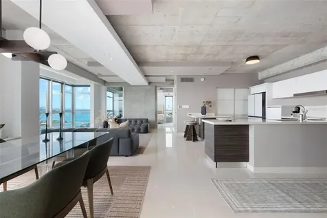 404 De La Constitución Avenue San Juan PR 00901