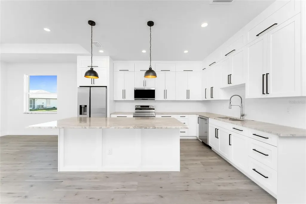 27 Bunker Court Rotonda West FL 33947