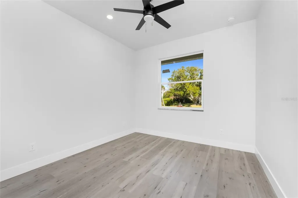 27 Bunker Court Rotonda West FL 33947