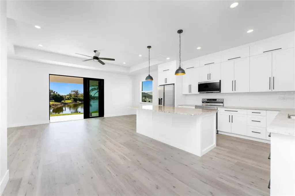 27 Bunker Court Rotonda West FL 33947