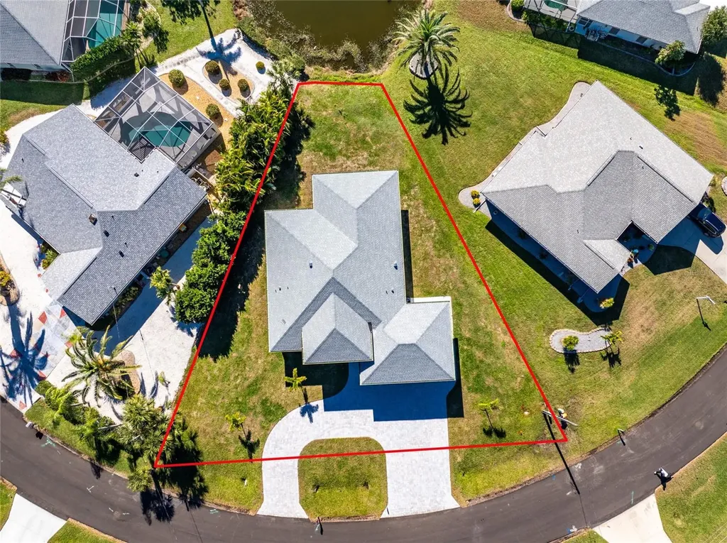 27 Bunker Court Rotonda West FL 33947