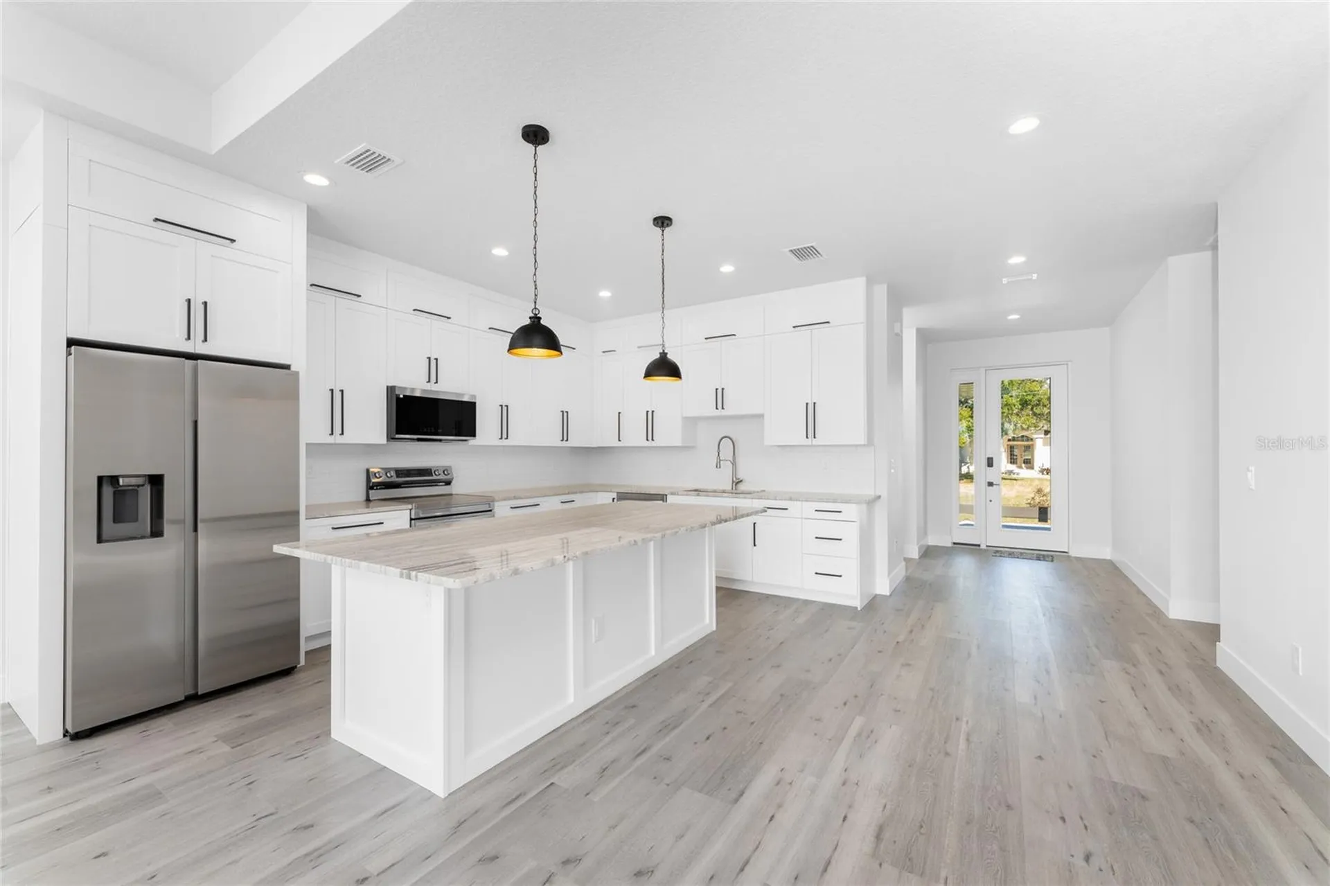 27 Bunker Court Rotonda West FL 33947