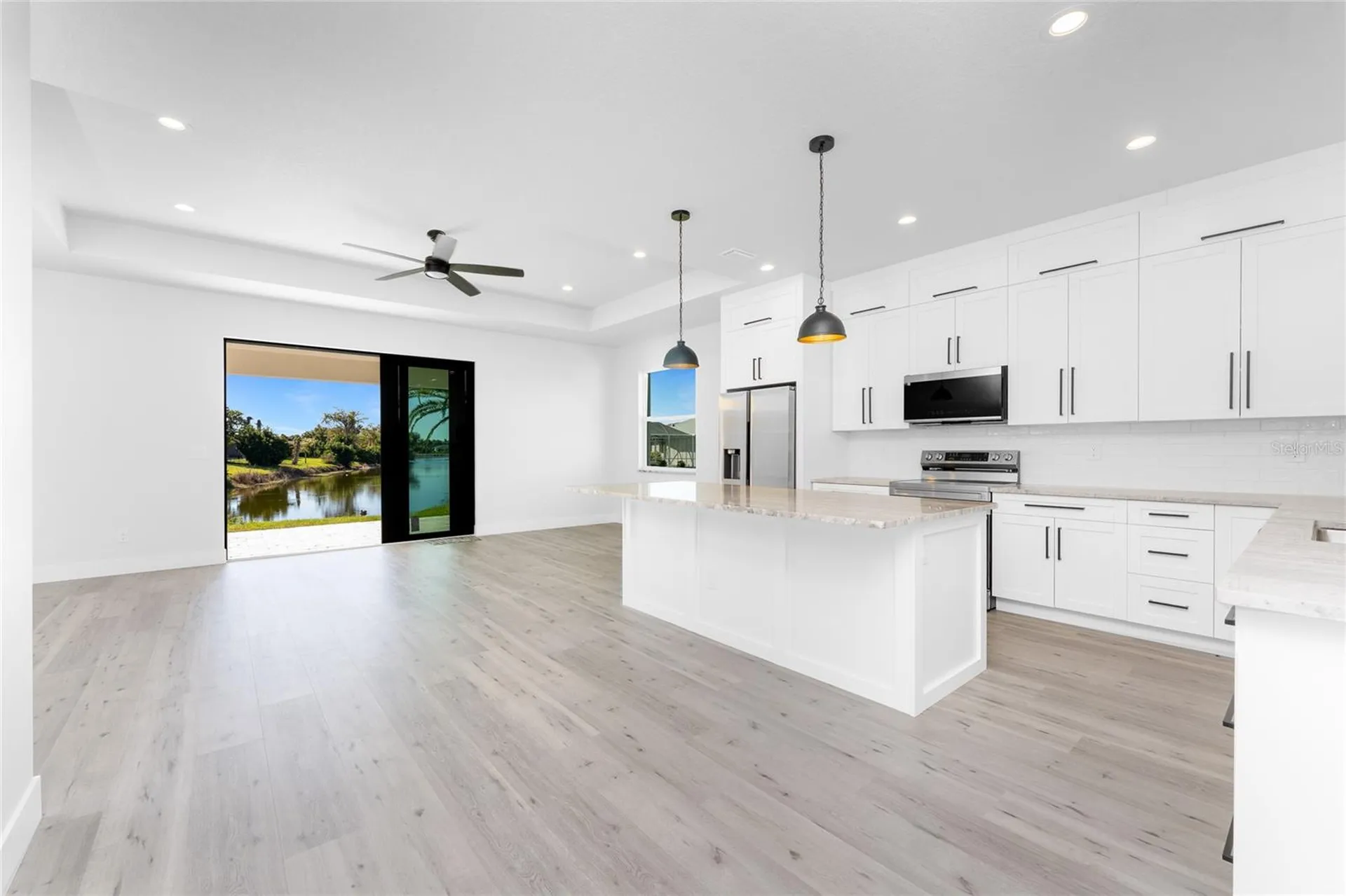 27 Bunker Court Rotonda West FL 33947