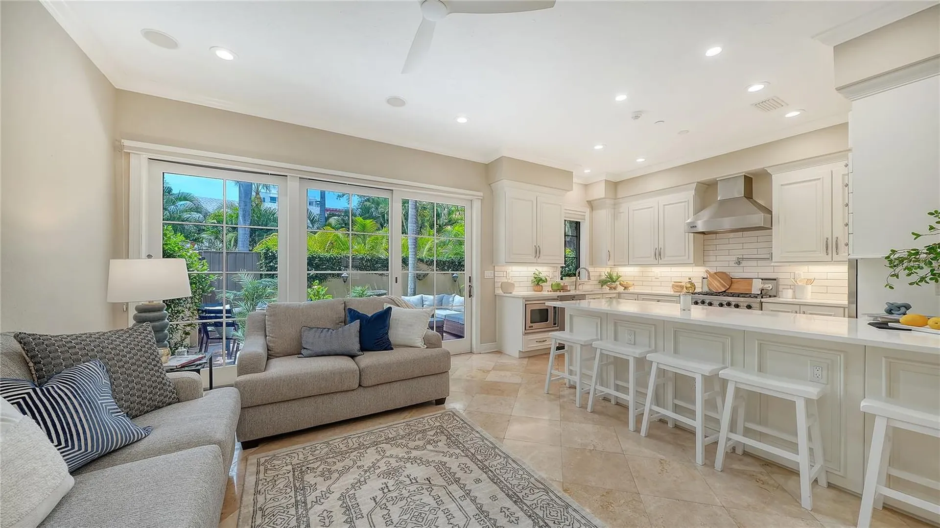 1513 Oak Street Sarasota FL 34236