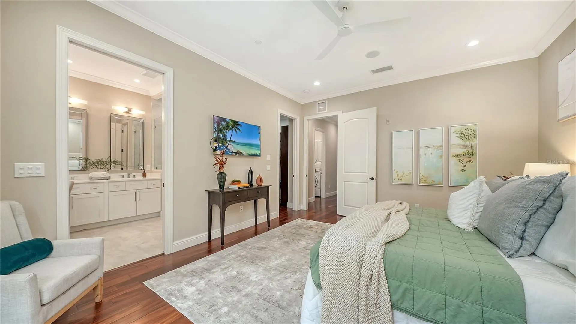 1513 Oak Street Sarasota FL 34236