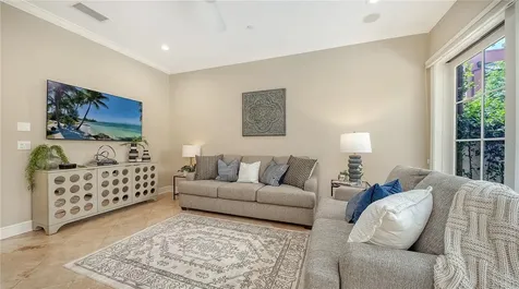 1513 Oak Street Sarasota FL 34236